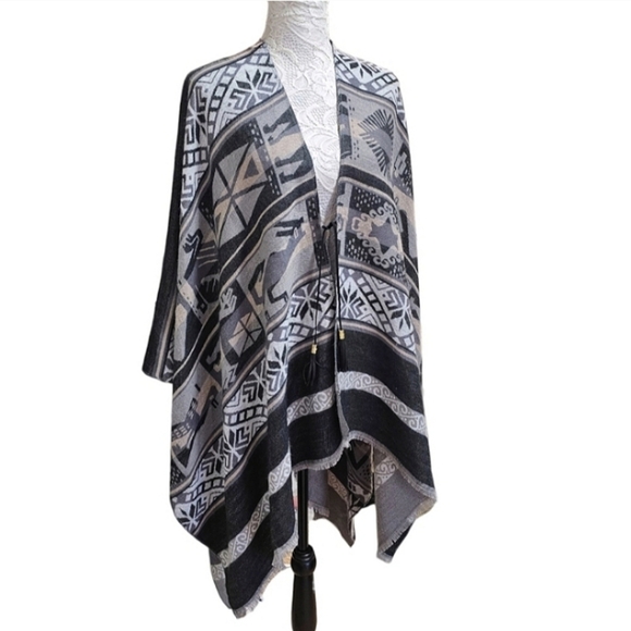 Marc New York Poncho One Size Gray Southwestern Aztec Warm Cozy Western Outdoor - Picture 3 of 15